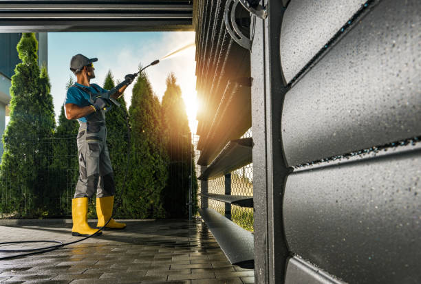 Best Garage Pressure Washing  in Nanuet, NY